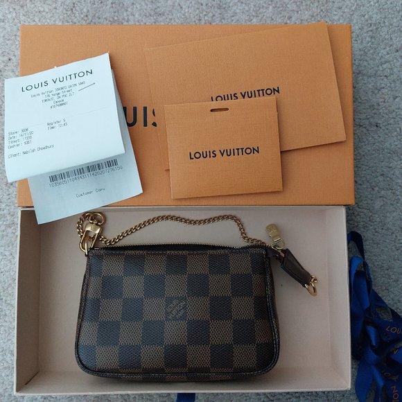 Authentic Louis Vuitton Mini Pochette - Picture 1 of 6